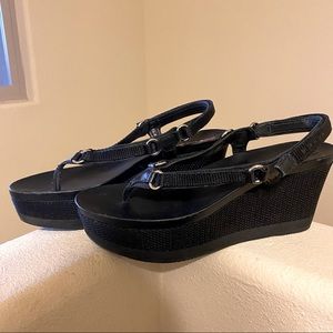 Black Prada Wedges - SZ6